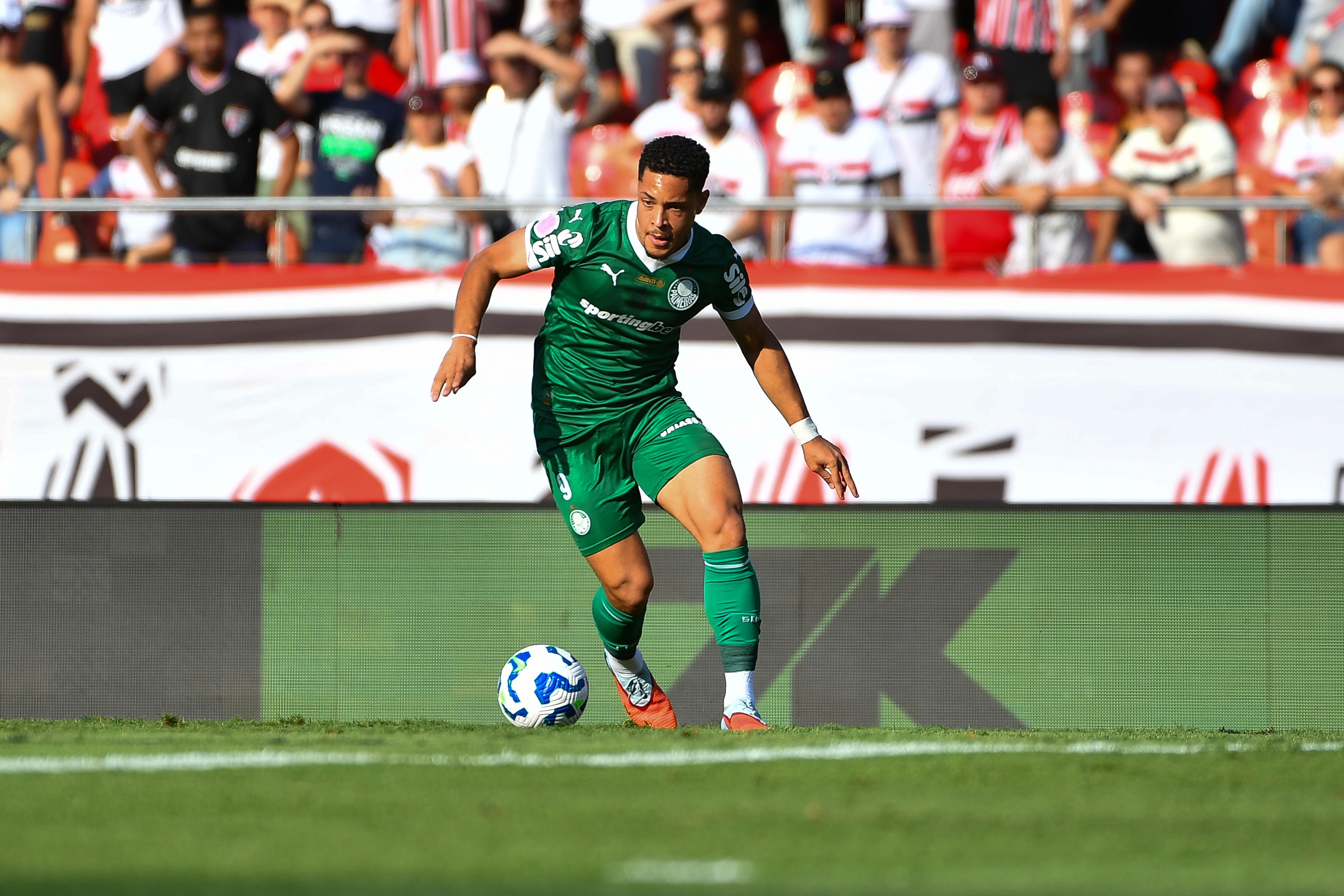 九游登录中心-巴甲球员身价榜：罗克3800万欧元居首，帕奎塔3500万欧元次之